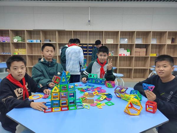 社团展风采 (20) 社团展风采 (20)